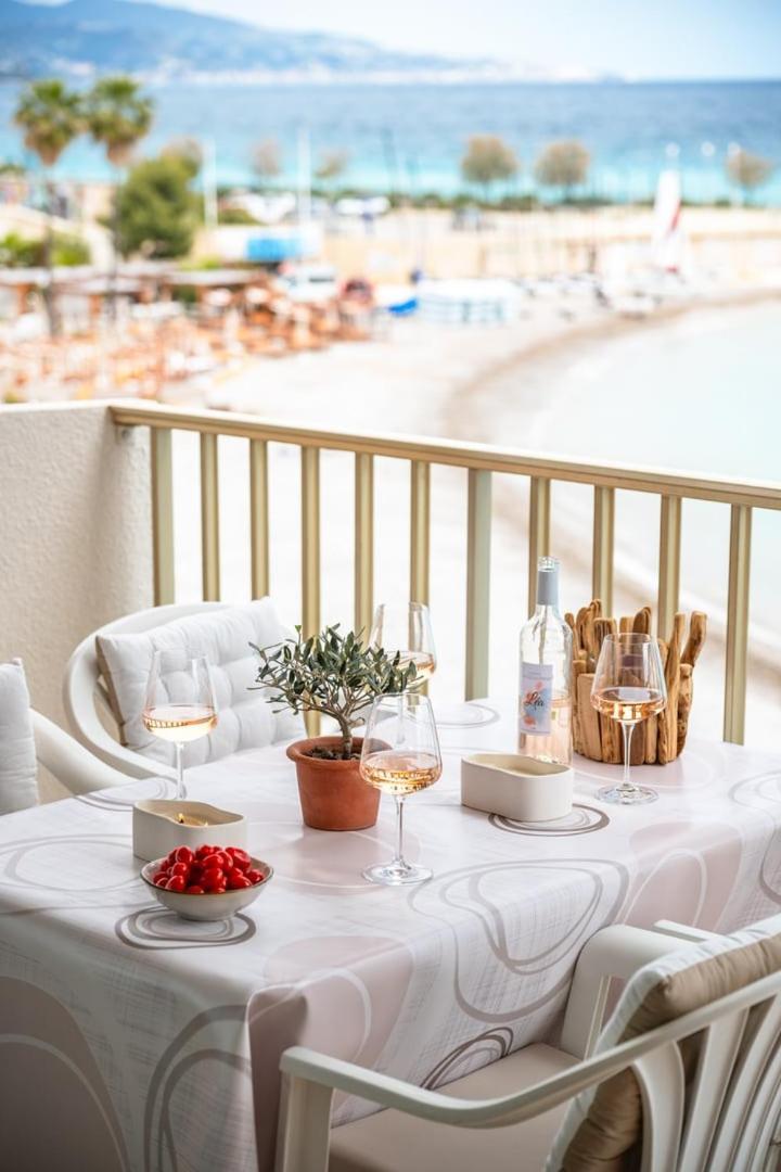Le Coq Ligures - Air Conditioning - Seafront - Wifi Roquebrune-Cap-Martin Exterior photo
