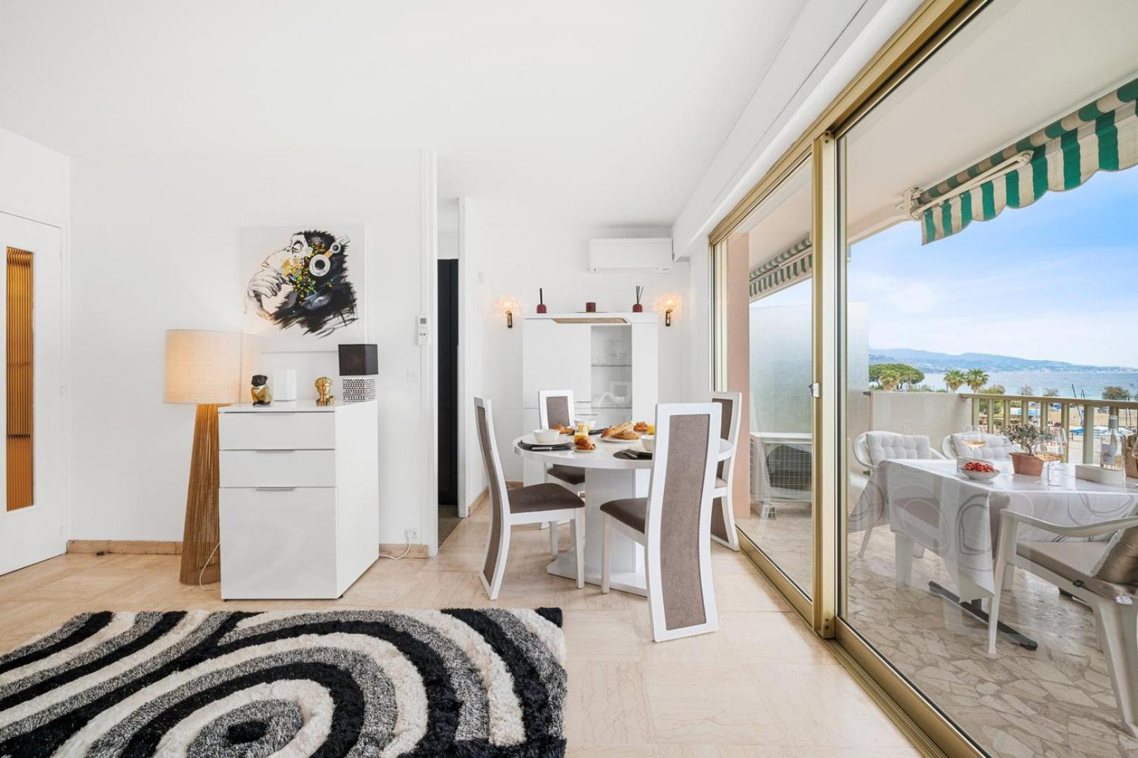 Le Coq Ligures - Air Conditioning - Seafront - Wifi Roquebrune-Cap-Martin Exterior photo